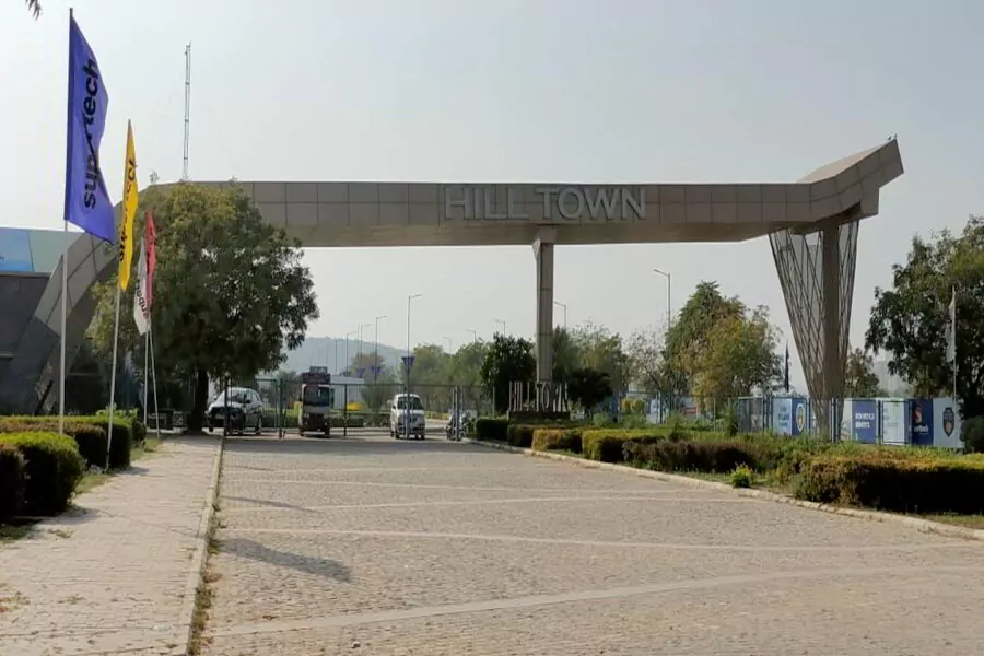 Supertech Hill Town Plots